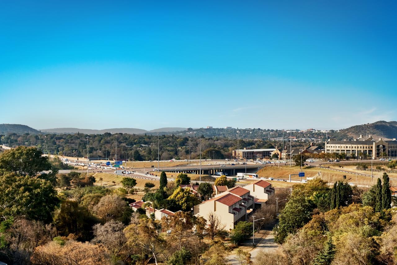 The Regency Apartment Hotel Menlyn Преторія Екстер'єр фото