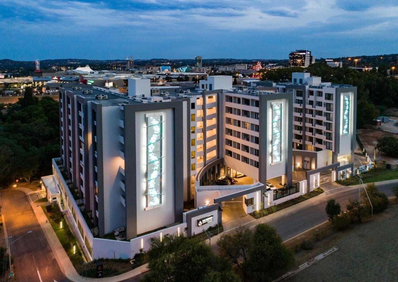 The Regency Apartment Hotel Menlyn Преторія Екстер'єр фото