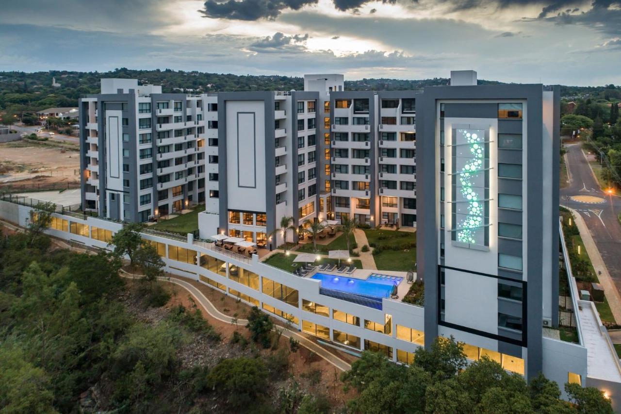 The Regency Apartment Hotel Menlyn Преторія Екстер'єр фото