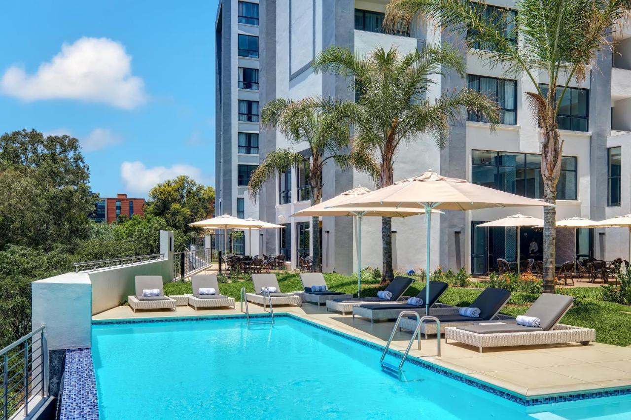 The Regency Apartment Hotel Menlyn Преторія Екстер'єр фото