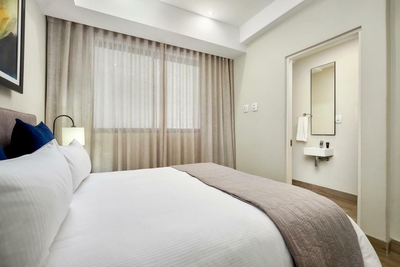 The Regency Apartment Hotel Menlyn Преторія Екстер'єр фото