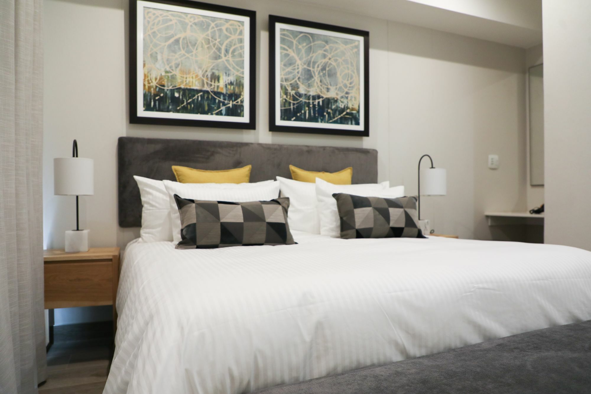 The Regency Apartment Hotel Menlyn Преторія Екстер'єр фото
