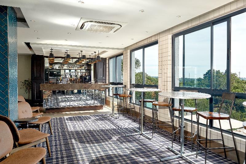 The Regency Apartment Hotel Menlyn Преторія Екстер'єр фото