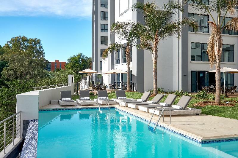 The Regency Apartment Hotel Menlyn Преторія Екстер'єр фото