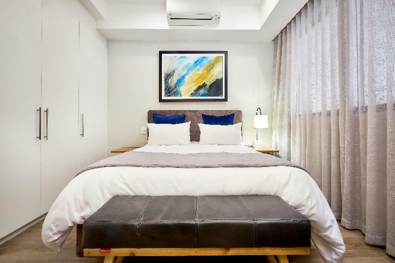 The Regency Apartment Hotel Menlyn Преторія Екстер'єр фото